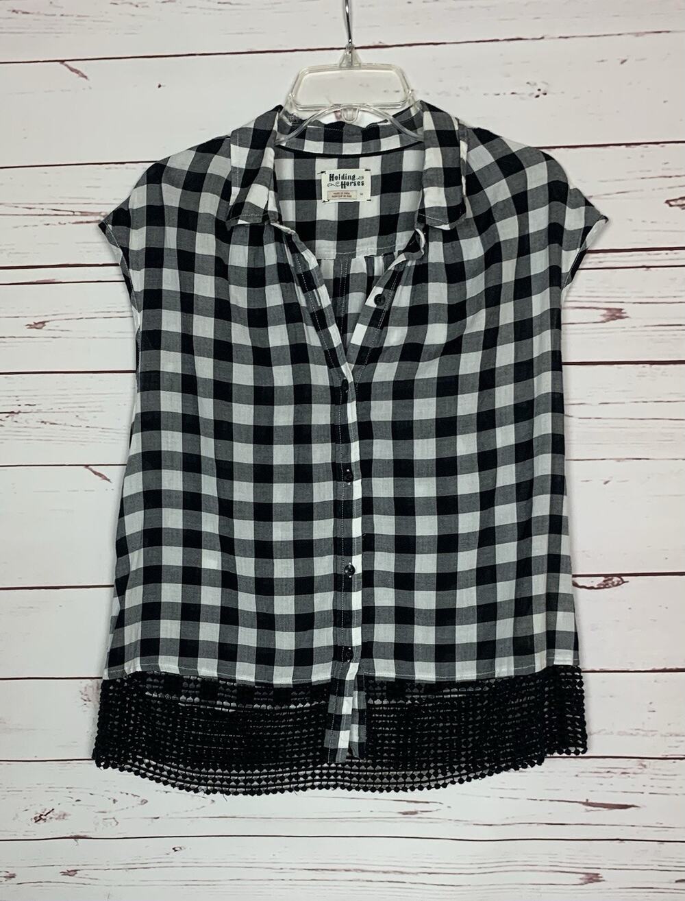 Holding Horses Anthropologie Women's M Medium Black White Plaid Lace Button Top
